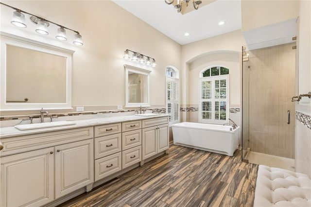 768 WHOOPING CRANE COURT, Sanford, FL 32771
