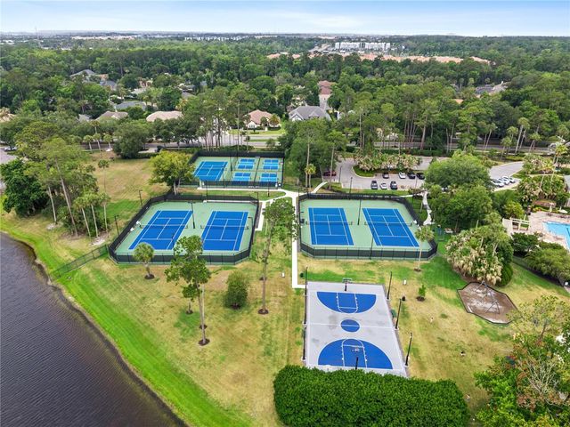 768 WHOOPING CRANE COURT, Sanford, FL 32771