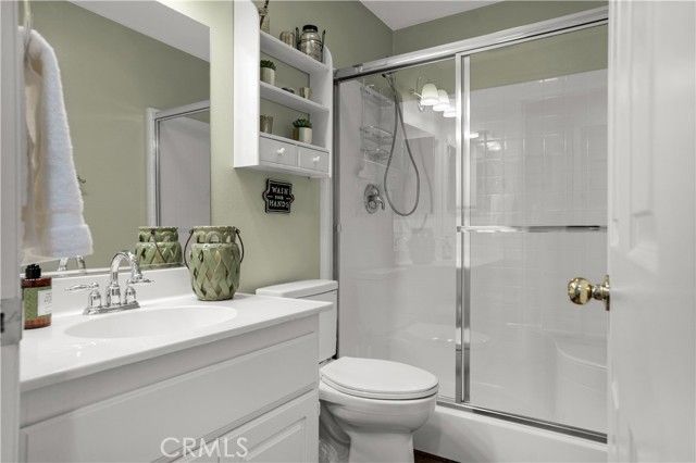 4490 Rainbow View Way, Hemet, CA 92545