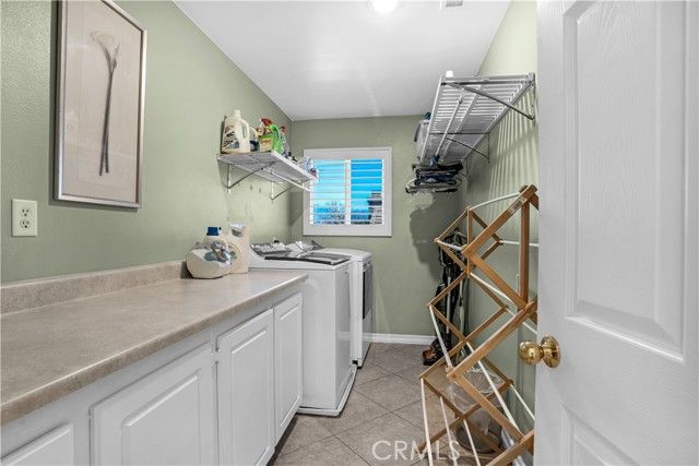 4490 Rainbow View Way, Hemet, CA 92545