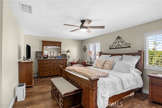 4490 Rainbow View Way, Hemet, CA 92545