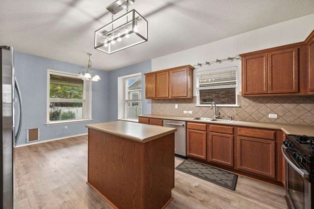 606 Boca Chica DR, Cedar Park, TX 78613