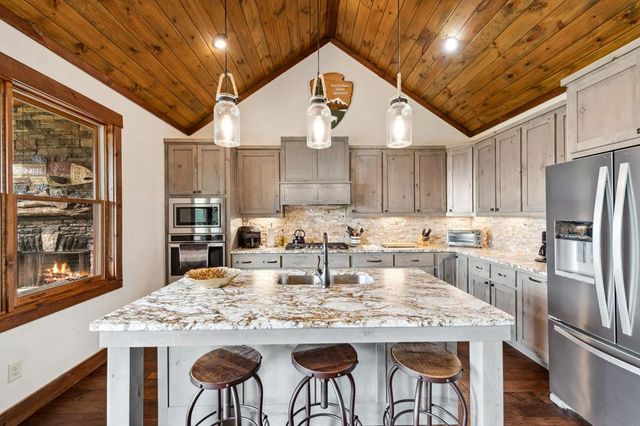 370 High Ridge Road, Epworth, GA 30541