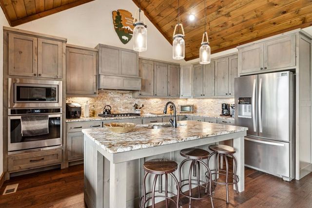 370 High Ridge Road, Epworth, GA 30541