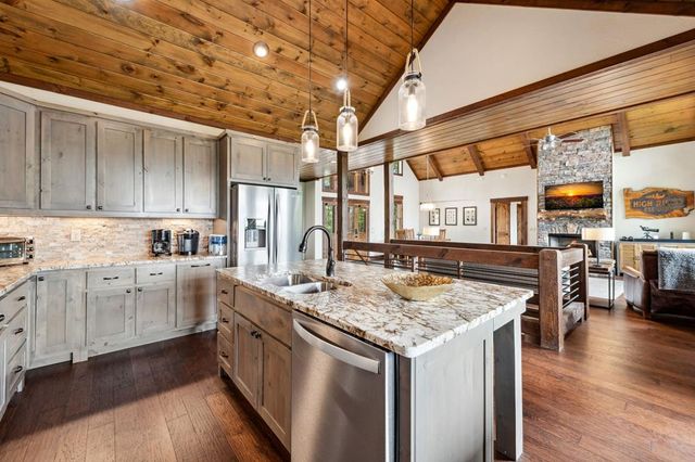 370 High Ridge Road, Epworth, GA 30541