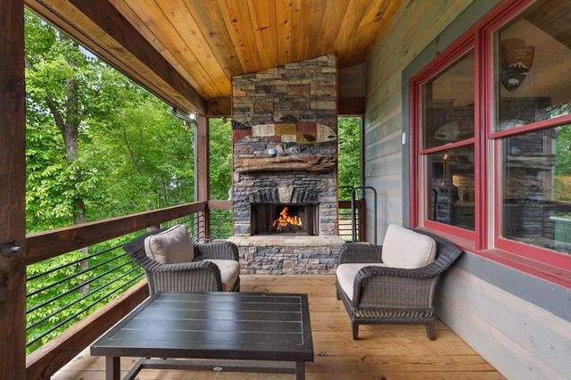 370 High Ridge Road, Epworth, GA 30541