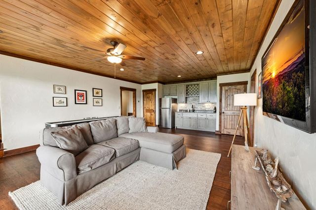 370 High Ridge Road, Epworth, GA 30541