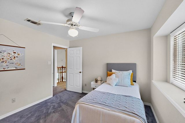 901 Sunningdale Circle, Garland, TX 75044