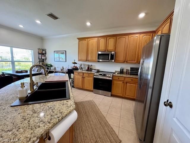 2430 Verdmont CT, Cape Coral, FL 33991
