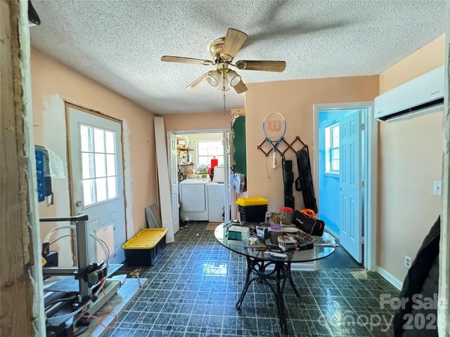 704 Morningside Drive, Mount Holly, NC 28120
