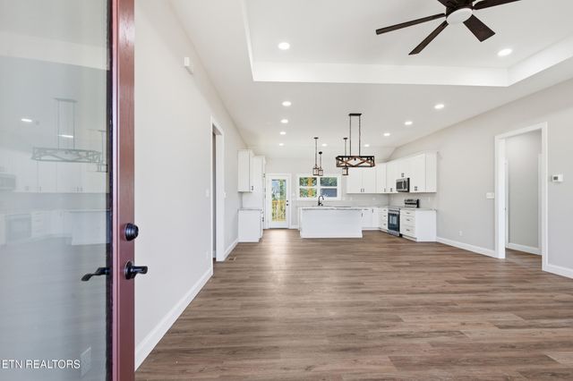 3215 Harrington Court, Maryville, TN 37803