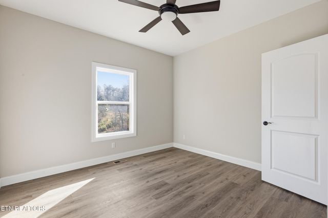 3215 Harrington Court, Maryville, TN 37803