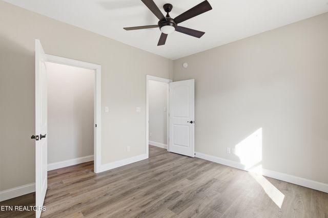 3215 Harrington Court, Maryville, TN 37803