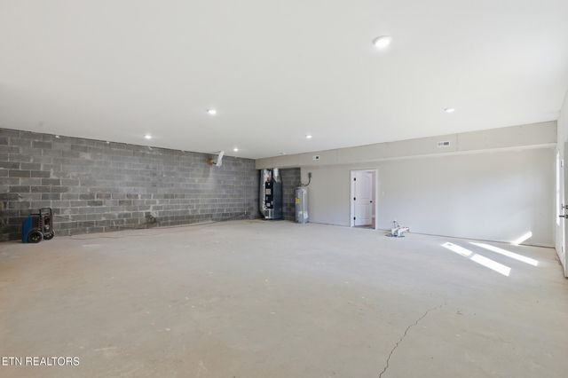 3215 Harrington Court, Maryville, TN 37803