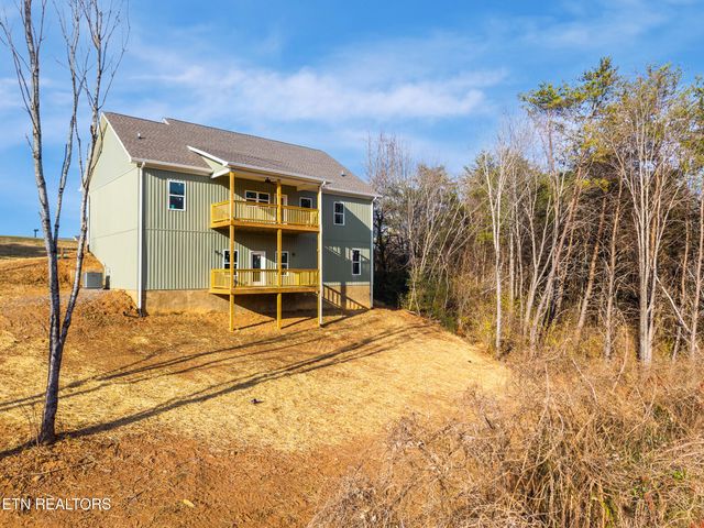 3215 Harrington Court, Maryville, TN 37803