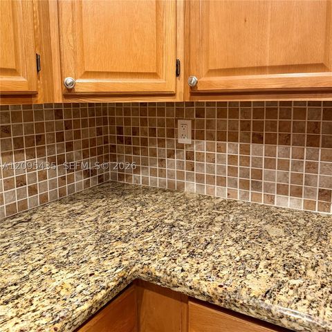 8827 SW 123rd Ct 103, Miami, FL 33186