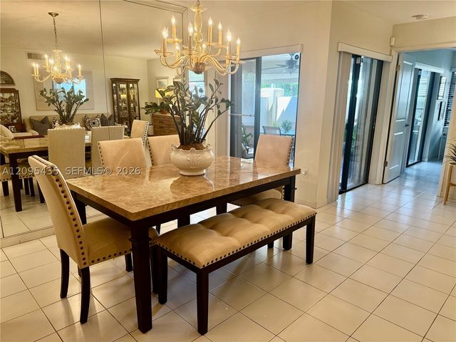 8827 SW 123rd Ct 103, Miami, FL 33186