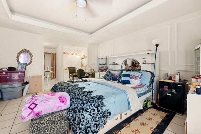 10719 Carvel Lane, Houston, TX 77072