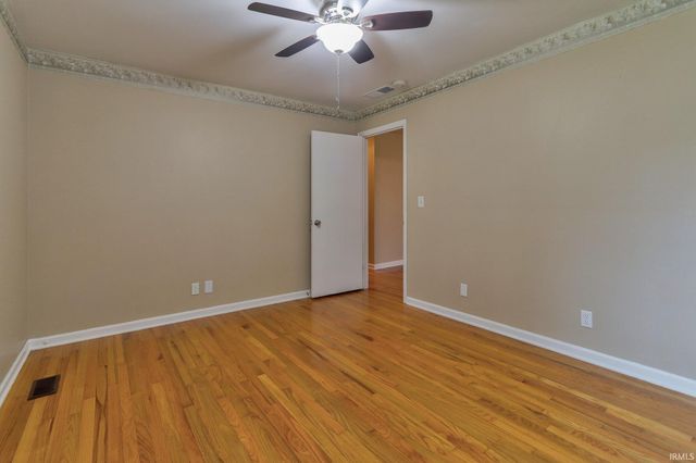 509 E Jefferson Avenue, Chandler, IN 47610