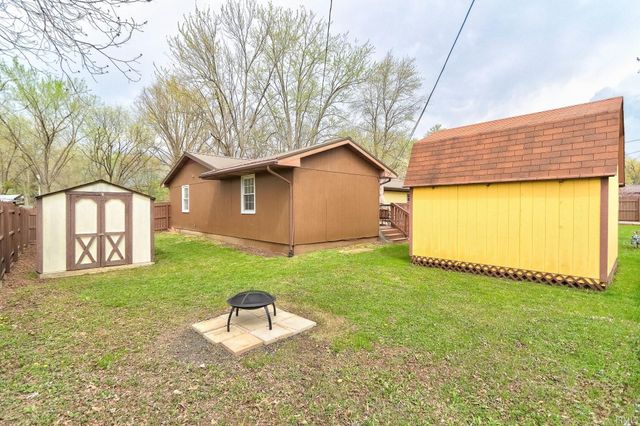 509 E Jefferson Avenue, Chandler, IN 47610