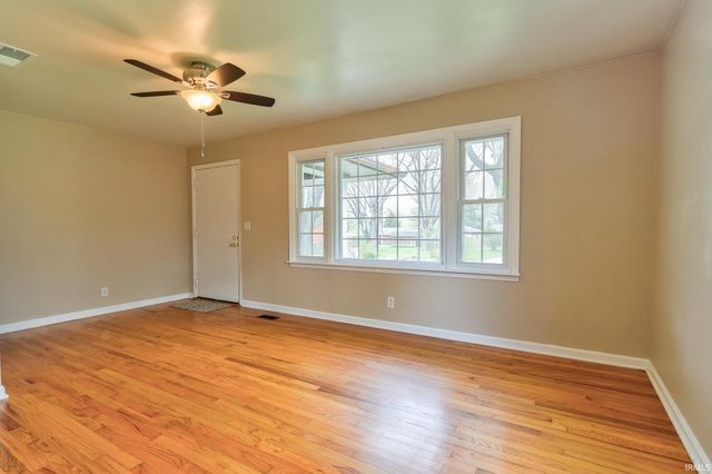 509 E Jefferson Avenue, Chandler, IN 47610