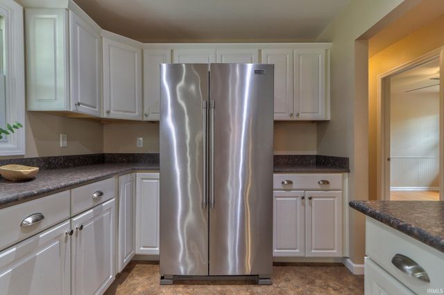 509 E Jefferson Avenue, Chandler, IN 47610