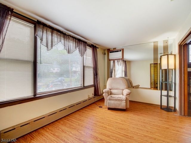 510 Jersey Ave, Elizabeth City, NJ 07202