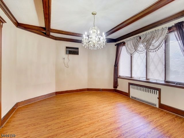 510 Jersey Ave, Elizabeth City, NJ 07202