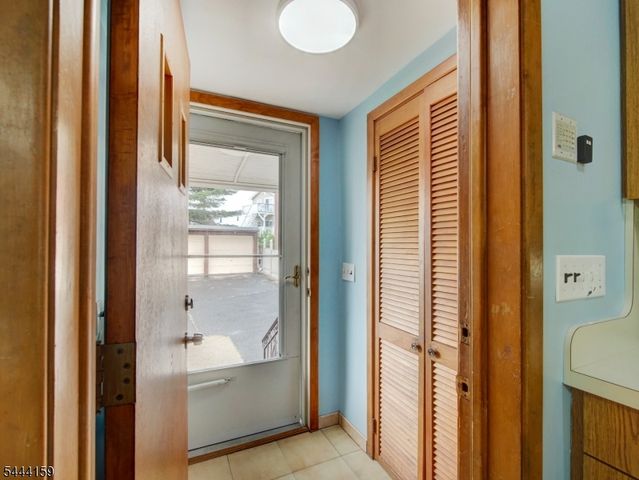 510 Jersey Ave, Elizabeth City, NJ 07202