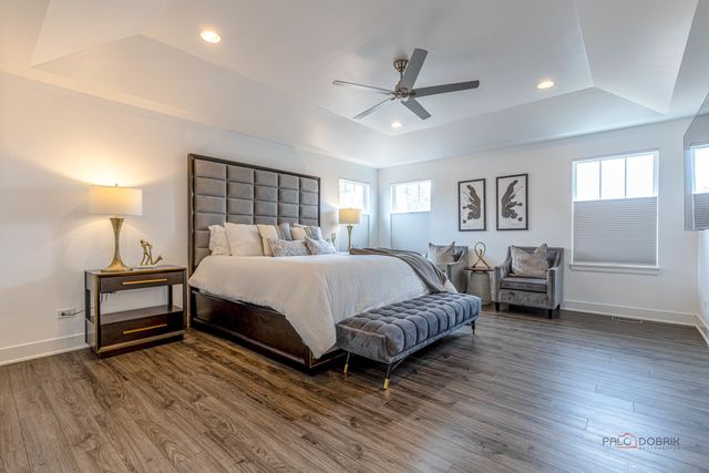 23264 N Pinehurst Drive, Kildeer, IL 60047