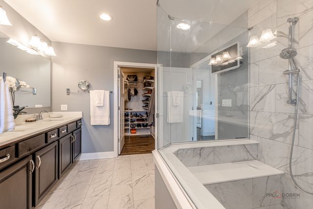 23264 N Pinehurst Drive, Kildeer, IL 60047