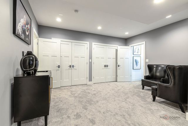 23264 N Pinehurst Drive, Kildeer, IL 60047