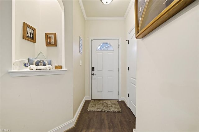 2827 Estella WAY, Chesapeake, VA 23325