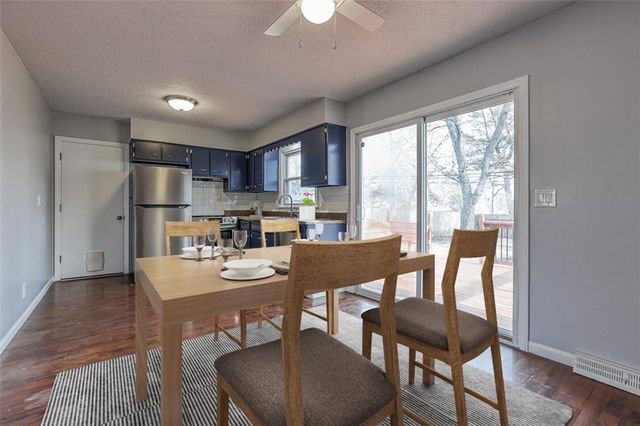 613 NE Corder Street, Lee's Summit, MO 64063
