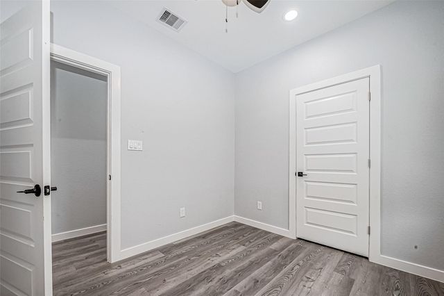 6725 Avenue K B, Houston, TX 77011