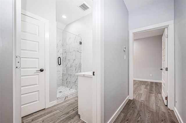 6725 Avenue K B, Houston, TX 77011