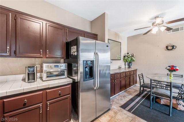 1830 North Buffalo Drive 2049, Las Vegas, NV 89128