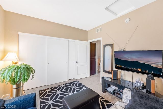 1830 North Buffalo Drive 2049, Las Vegas, NV 89128