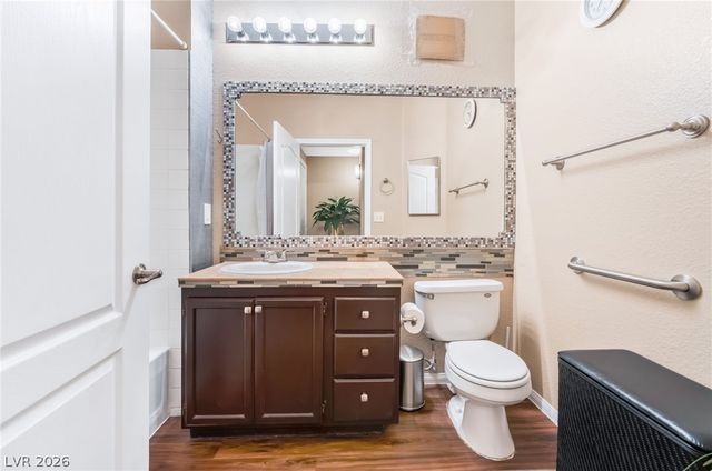 1830 North Buffalo Drive 2049, Las Vegas, NV 89128