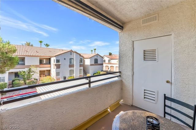 1830 North Buffalo Drive 2049, Las Vegas, NV 89128