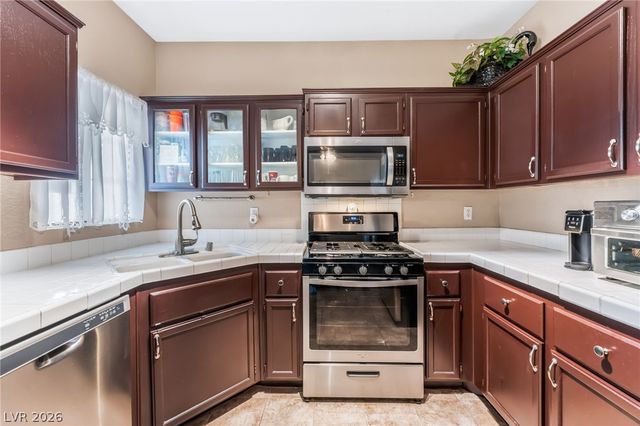 1830 North Buffalo Drive 2049, Las Vegas, NV 89128