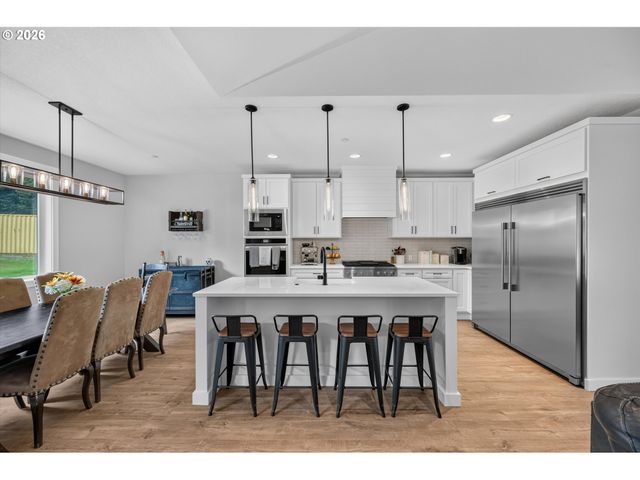 22404 S FOREST PARK Rd, Beavercreek, OR 97004
