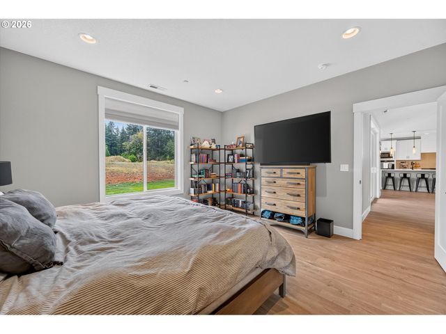 22404 S FOREST PARK Rd, Beavercreek, OR 97004