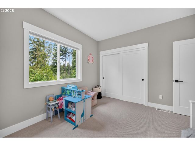 22404 S FOREST PARK Rd, Beavercreek, OR 97004
