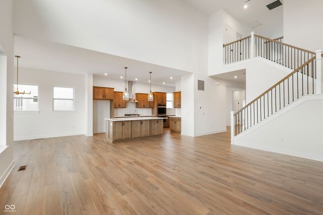 713 Robinson Farm Way, Westfield, IN 46074
