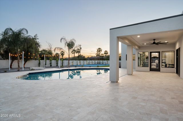 7121 E LARKSPUR Drive, Scottsdale, AZ 85254