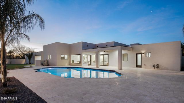 7121 E LARKSPUR Drive, Scottsdale, AZ 85254