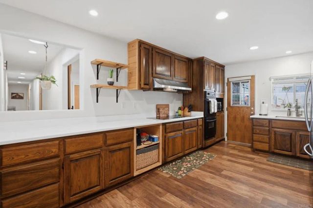 2265 Warmlands Avenue, Vista, CA 92084