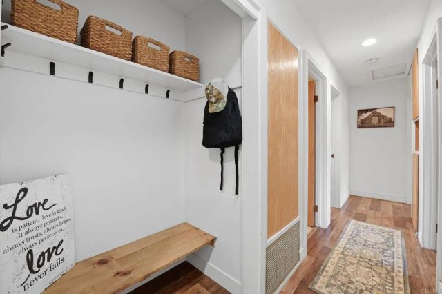 2265 Warmlands Avenue, Vista, CA 92084