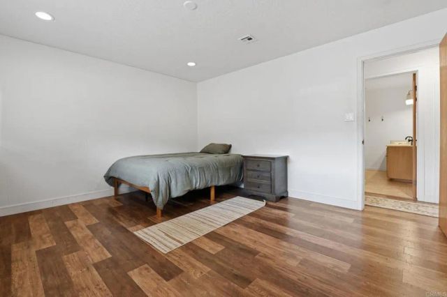 2265 Warmlands Avenue, Vista, CA 92084